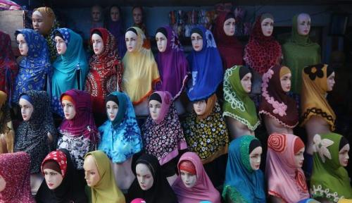 jelang-lebaran-model-jilbab-syar’i-banyak-diburu | Berita Positif dan Berimbang