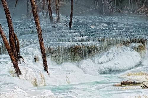 eksotisme-kawah-putih-tinggi-raja-sumatera-utara | Berita Positive 